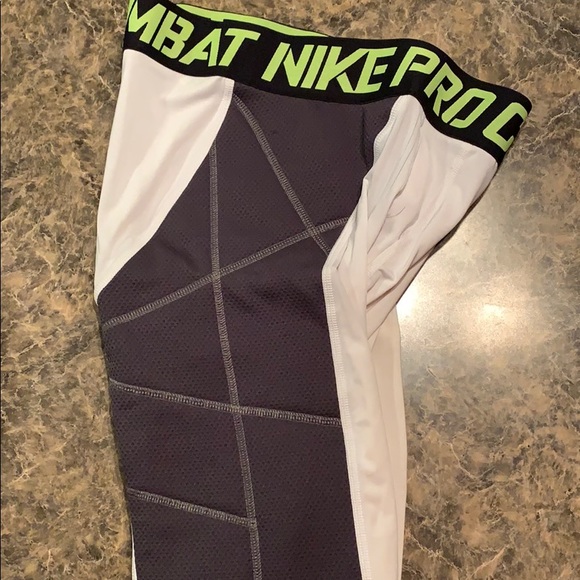 Nike Pro Combat Baseball Sliders - Picture 2 of 2